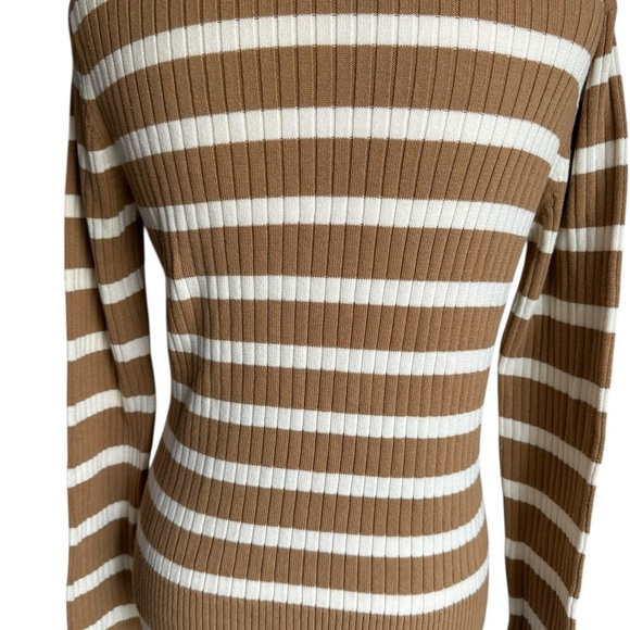 Ralph Lauren Brown and Tan V-Neck Sweater - Picture 16 of 16